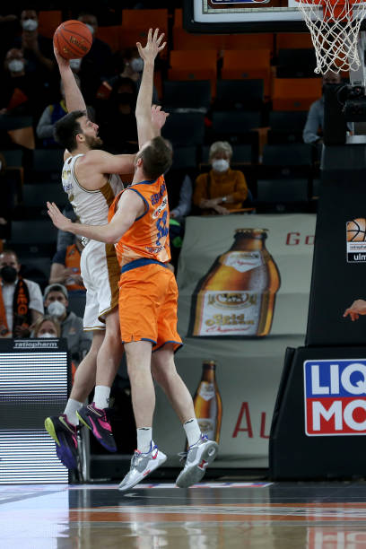 申京同样以 申京同样以