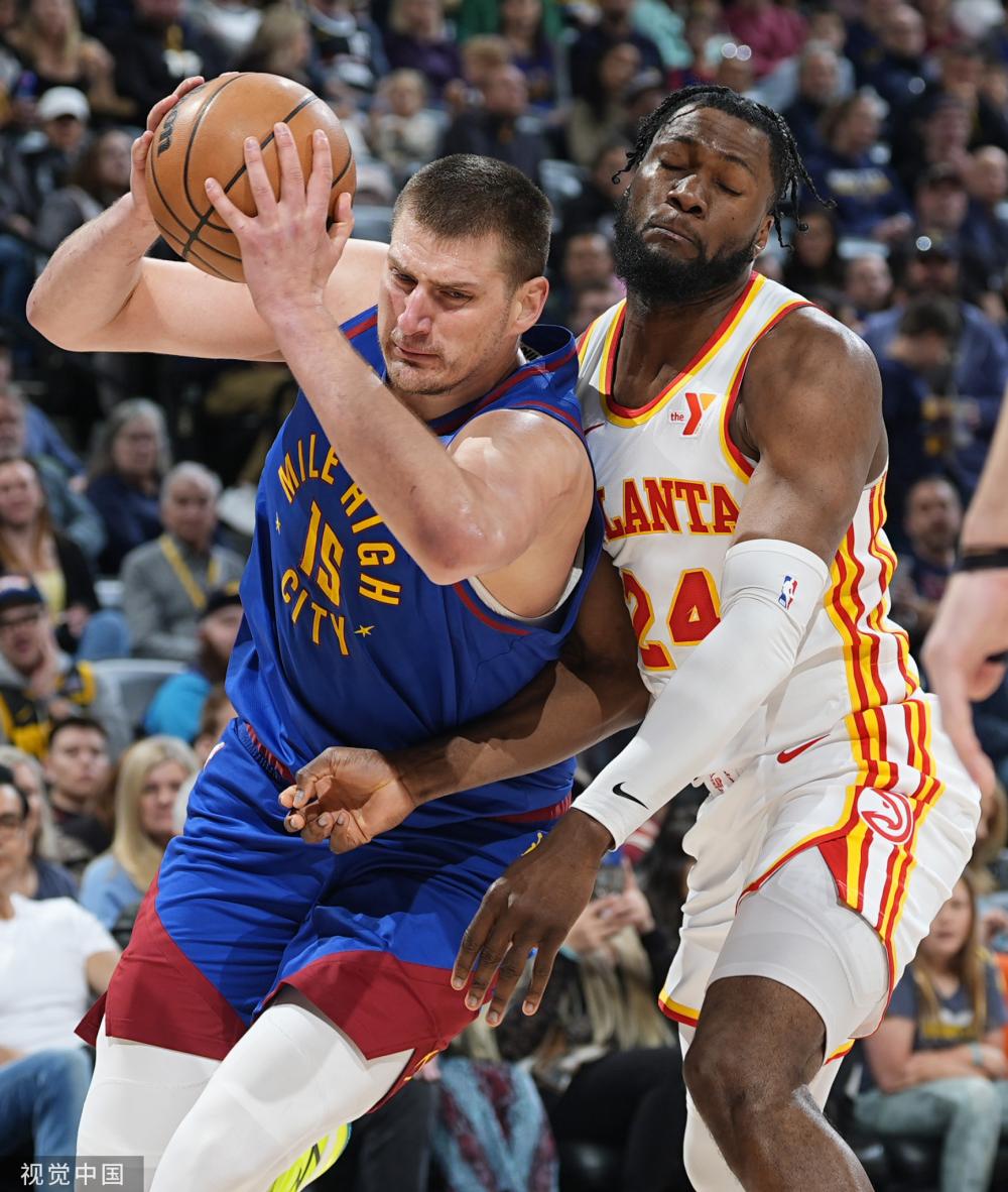 更是中外足 更是中外足