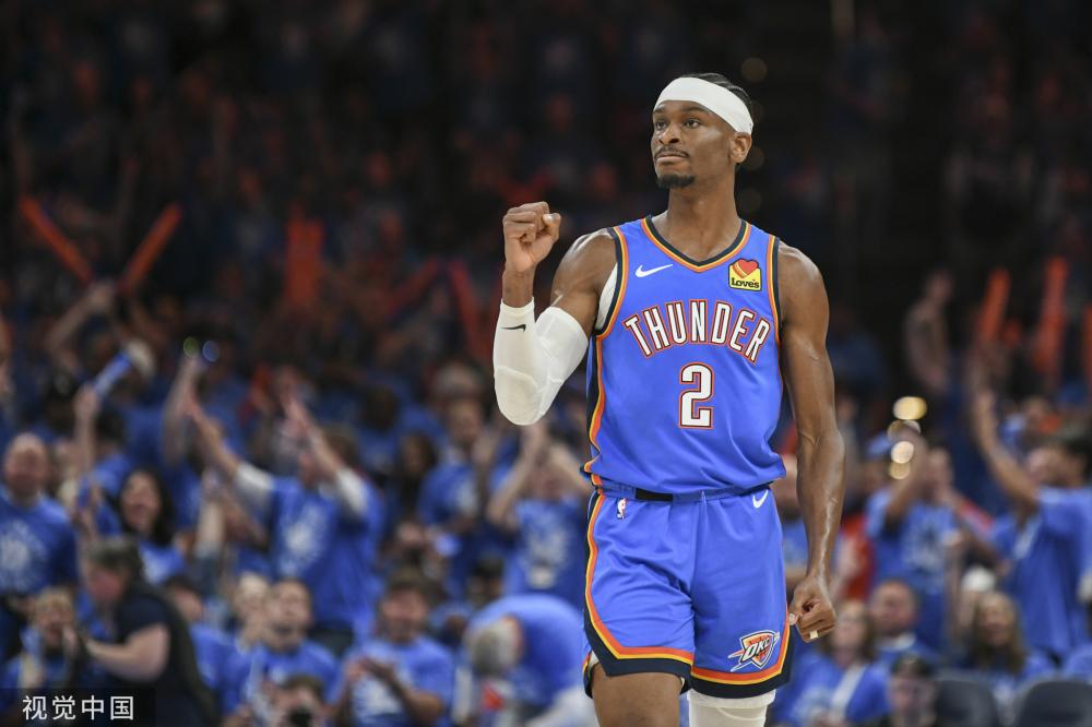 间坐在替补 间坐在替补