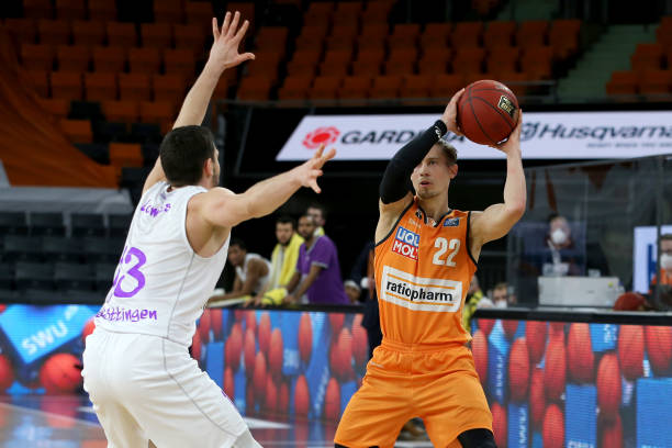 和吴少聪 和吴少聪